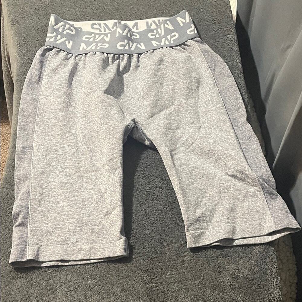 Stylish Gray Women's Jogger Shorts NWOT Small
